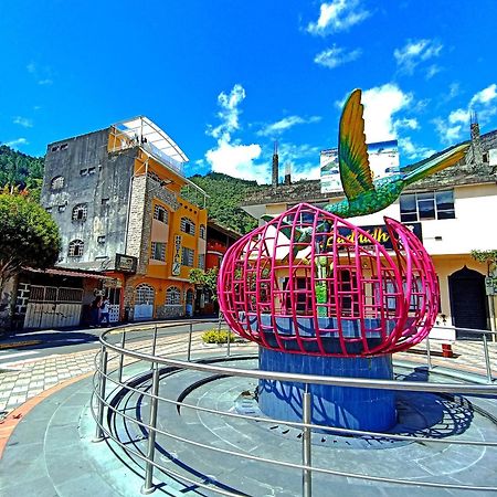 Hotel Amazonia Y Sol Baños Екстериор снимка
