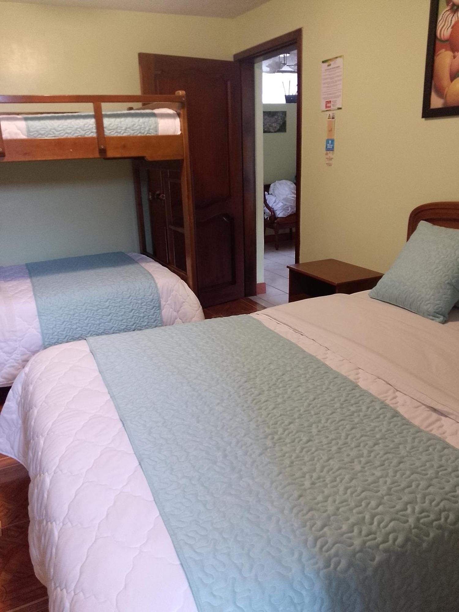 Hotel Amazonia Y Sol Baños Екстериор снимка